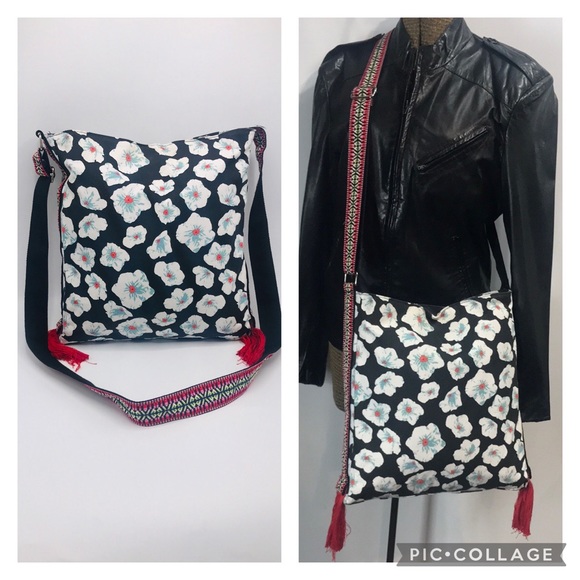 NWOT Floral Messenger Crossbody w/ Camera Strap - Picture 6 of 15